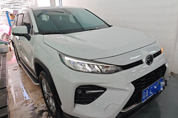 Used Toyota Wildlander 2022 2.0L CVT Two-Wheel Drive Luxury PLUS Edition Front Right 45 Deg