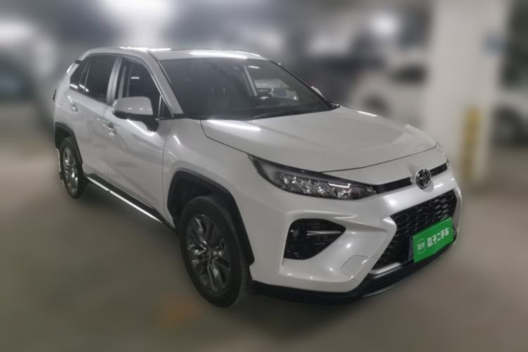 Used Toyota Wildlander 2022 2.0L CVT Two-Wheel Drive Luxury PLUS Edition Front Right 45 Deg