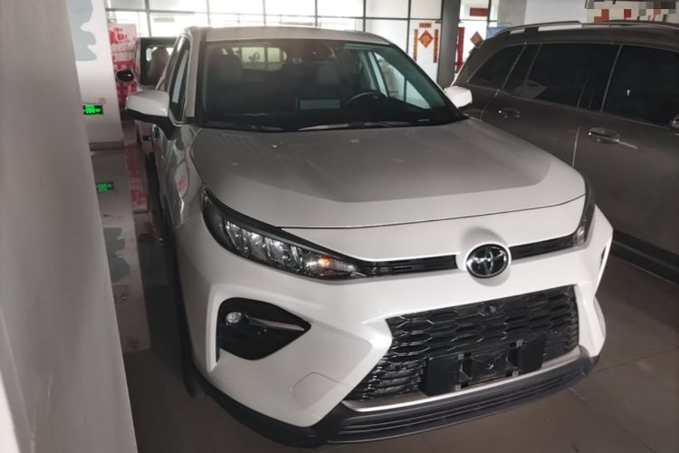Used Toyota Wildlander 2022 2.0L CVT Two-Wheel Drive Luxury PLUS Edition Front Right 45 Deg