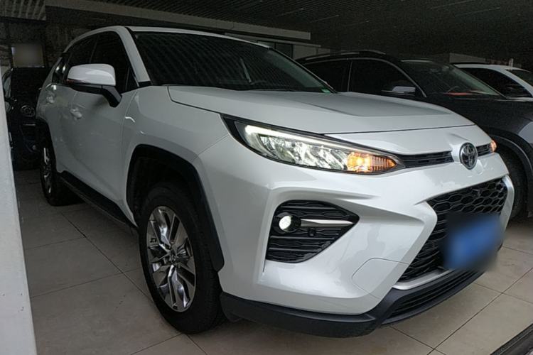 Used Toyota Wildlander 2022 2.0L CVT Two-Wheel Drive Luxury PLUS Edition Front Right 45 Deg