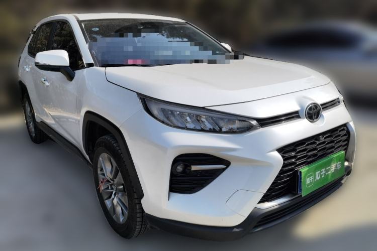 Used Toyota Wildlander 2022 2.0L CVT Two-Wheel Drive Luxury PLUS Edition Front Right 45 Deg
