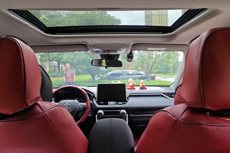 Used Toyota Wildlander 2022 Dual-Engine 2.5L E-CVT Two-Wheel Drive Luxury PLUS Edition Headliner