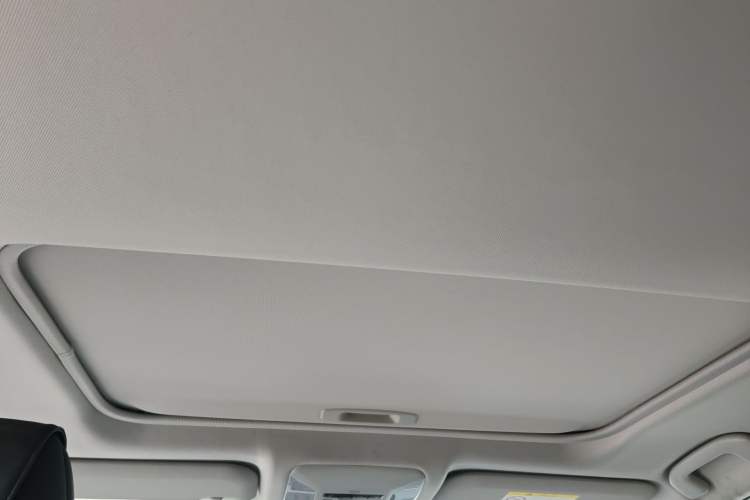 Used Toyota Wildlander 2022 2.0L CVT Two-Wheel Drive Luxury PLUS Edition Headliner