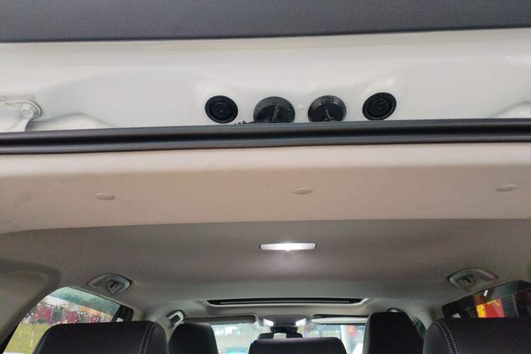 Used Toyota Wildlander 2022 Dual-Engine 2.5L E-CVT Two-Wheel Drive Prestige Edition Headliner