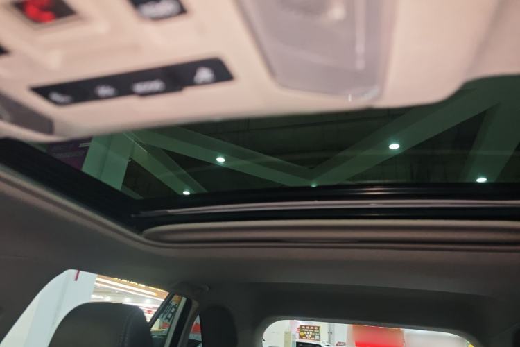 Used Toyota Wildlander 2022 2.0L CVT 4x4 Luxury PLUS Edition Headliner