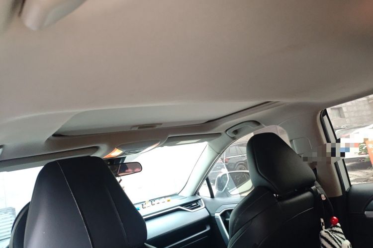 Used Toyota Wildlander 2022 2.0L CVT Two-Wheel Drive Luxury Edition Headliner