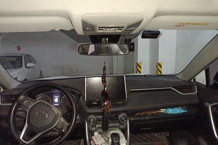 Used Toyota Wildlander 2022 2.0L CVT 4x4 Luxury PLUS Edition Headliner