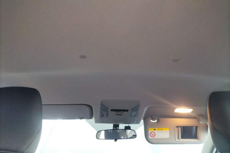 Used Toyota Wildlander 2022 Updated Version 2.0L CVT Two-Wheel Drive Leading Edition Headliner