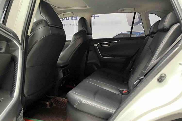 Used Toyota Wildlander 2022 Dual-Engine 2.5L E-CVT Two-Wheel Drive Luxury PLUS Edition Headliner