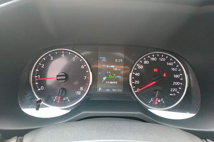 Used Toyota Wildlander 2022 2.0L CVT Two-Wheel Drive Luxury Edition Instrument Cluster