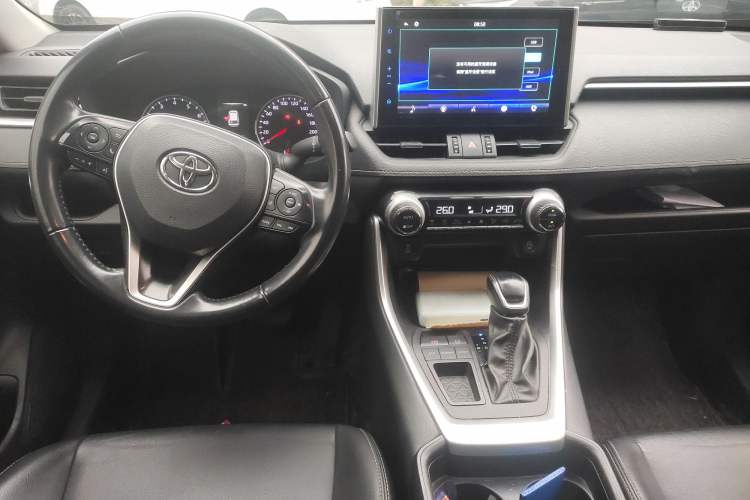 Used Toyota Wildlander 2022 2.0L CVT Two-Wheel Drive Luxury PLUS Edition Interior 1