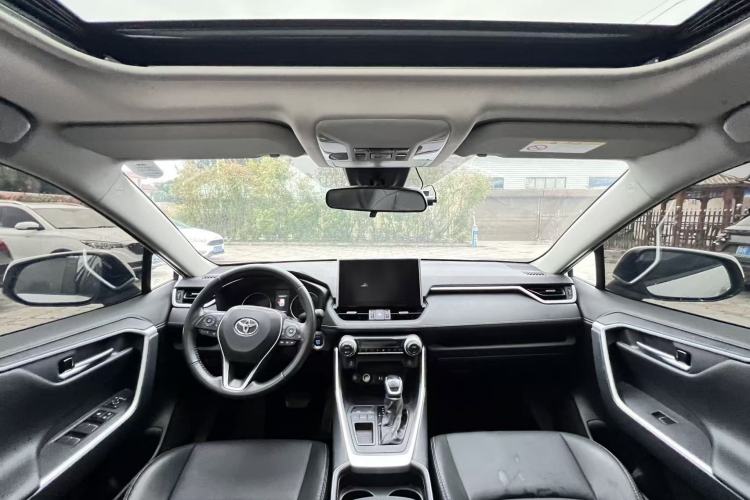 Used Toyota Wildlander 2022 2.0L CVT Two-Wheel Drive Luxury PLUS Edition Interior 1