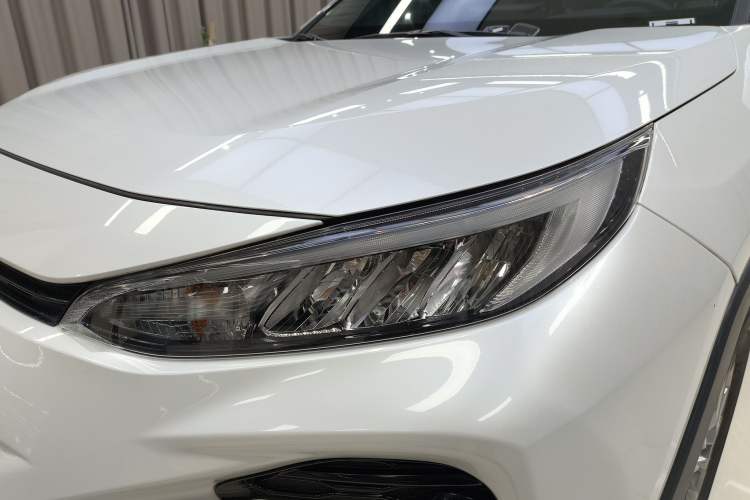 Used Toyota Wildlander 2022 2.0L CVT Two-Wheel Drive Luxury PLUS Edition Left Front Headlight