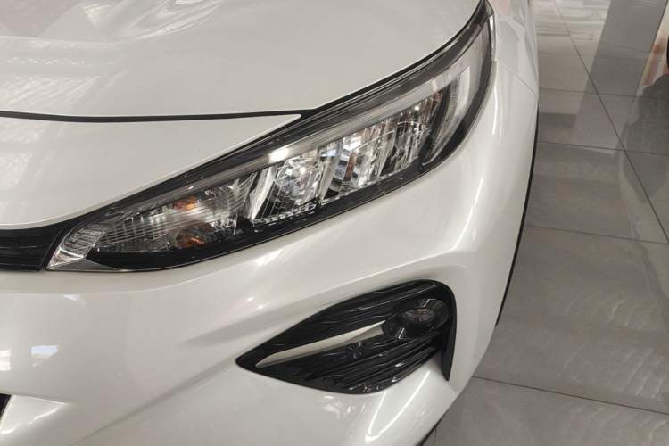 Used Toyota Wildlander 2022 2.0L CVT Two-Wheel Drive Luxury PLUS Edition Left Front Headlight