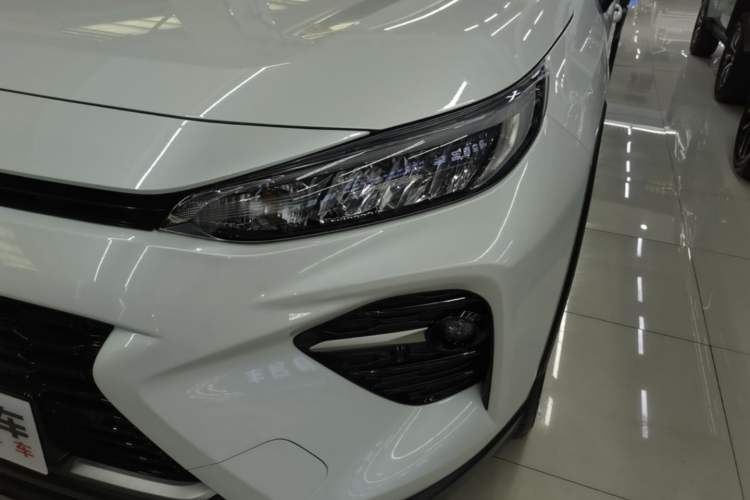 Used Toyota Wildlander 2022 2.0L CVT Two-Wheel Drive Luxury PLUS Edition Left Front Headlight