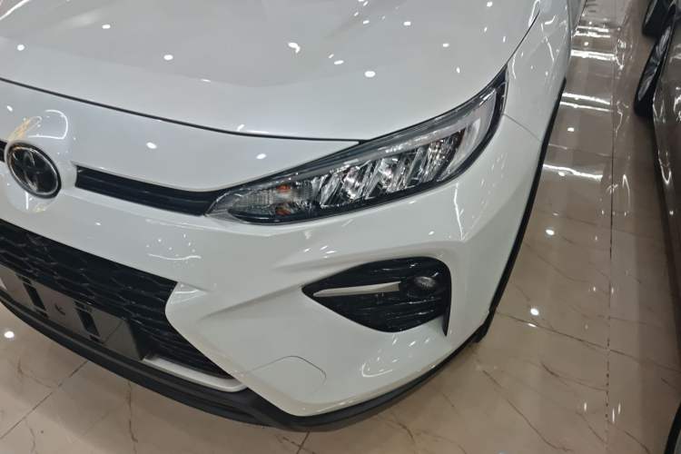Used Toyota Wildlander 2022 2.0L CVT 4x4 Luxury PLUS Edition Left Front Headlight
