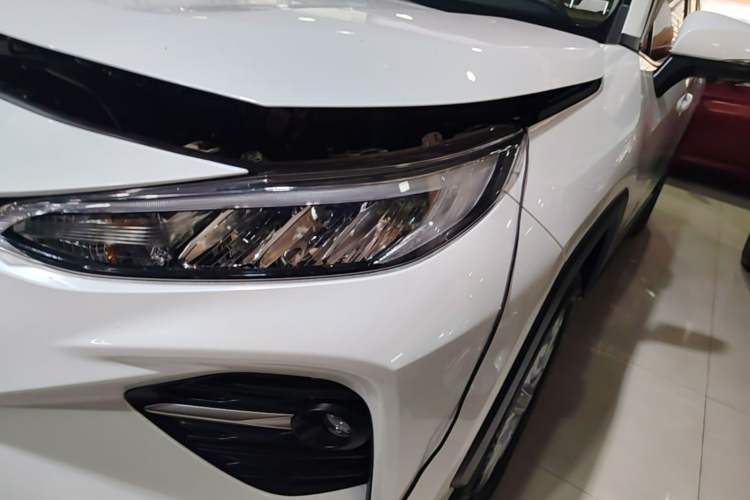 Used Toyota Wildlander 2022 Updated Version 2.0L CVT Two-Wheel Drive Leading Edition Left Front Headlight