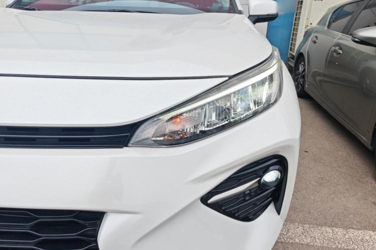 Used Toyota Wildlander 2022 2.0L CVT 4x4 Luxury PLUS Edition Left Front Headlight
