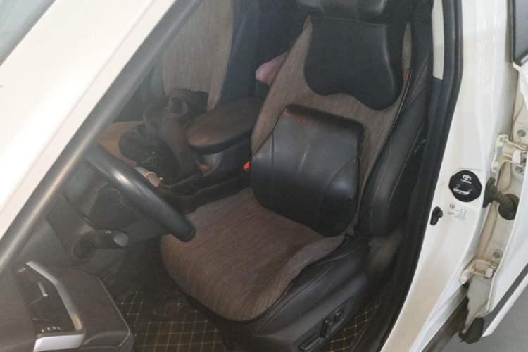 Used Toyota Wildlander 2022 2.0L CVT Two-Wheel Drive Luxury Edition Left Front Seat