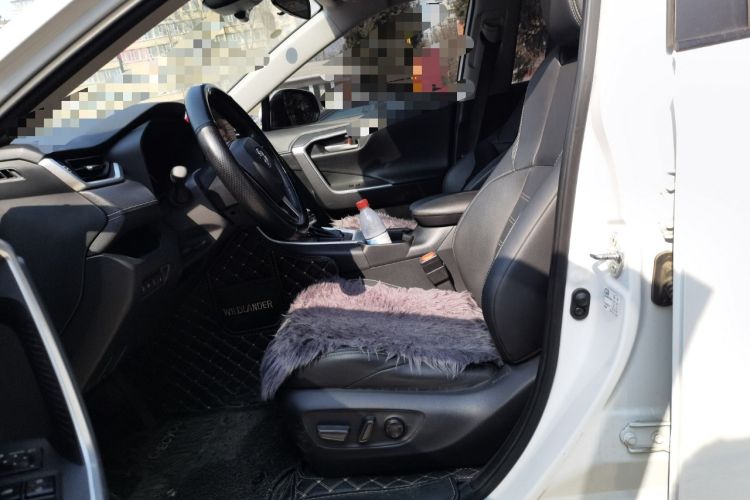 Used Toyota Wildlander 2022 2.0L CVT Two-Wheel Drive Luxury PLUS Edition Left Front Seat