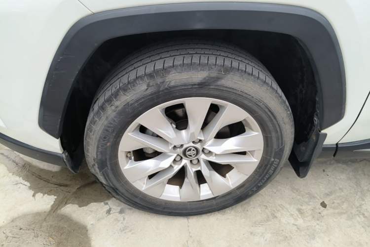 Used Toyota Wildlander 2022 2.0L CVT Two-Wheel Drive Leading Edition Left Front Wheel Hub