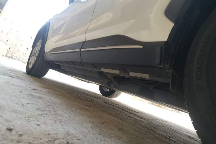 Used Toyota Wildlander 2022 Dual-Motor 2.5L E-CVT 4x4 Luxury PLUS Edition Left Side Sill