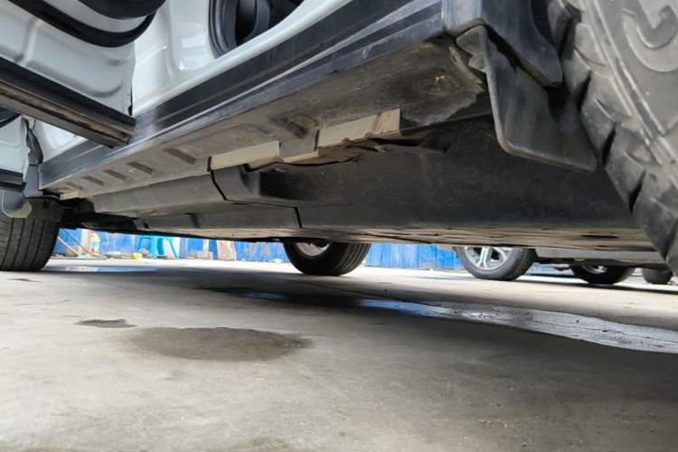 Used Toyota Wildlander 2022 2.0L CVT Two-Wheel Drive Leading Edition Left Side Sill