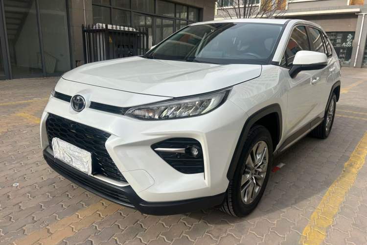 Used Toyota Wildlander 2022 2.0L CVT Two-Wheel Drive Luxury PLUS Edition Guazi used car, China used car export, Used car for sale, Used  cars, Cheapest cars for sale