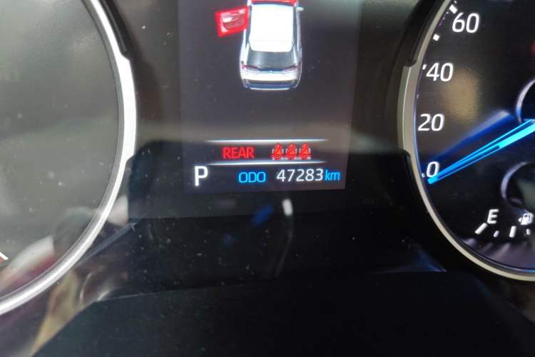 Used Toyota Wildlander 2022 Dual-Engine 2.5L E-CVT Two-Wheel Drive Luxury PLUS Edition Odometer Close Up
