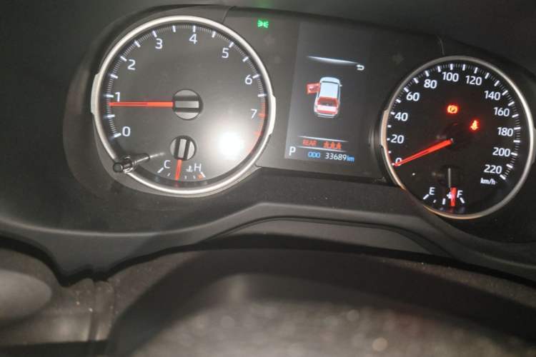 Used Toyota Wildlander 2022 2.0L CVT Two-Wheel Drive Luxury Edition Odometer Close Up