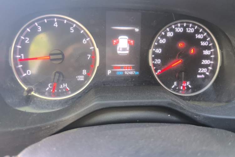 Used Toyota Wildlander 2022 Updated Version 2.0L CVT Two-Wheel Drive Leading Edition Odometer Close Up