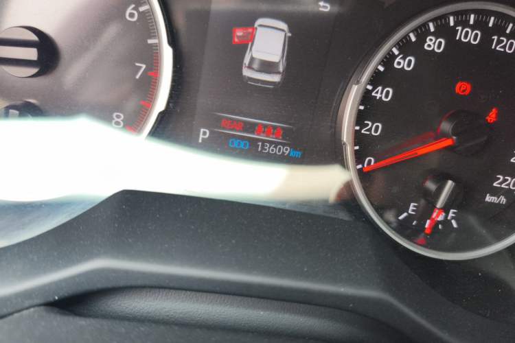 Used Toyota Wildlander 2022 2.0L CVT 4x4 Luxury PLUS Edition Odometer Close Up