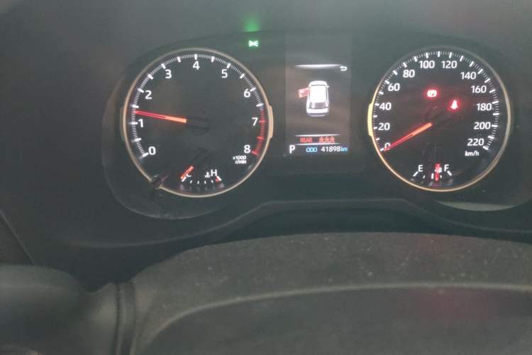Used Toyota Wildlander 2022 2.0L CVT Two-Wheel Drive Luxury PLUS Edition Odometer Close Up