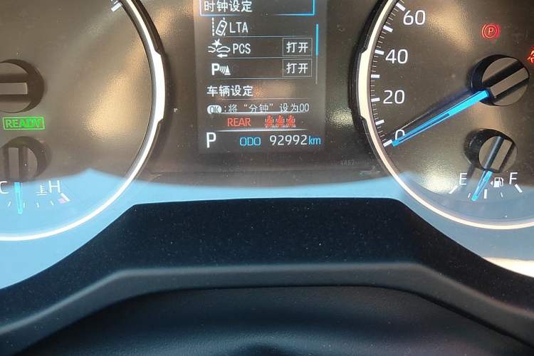 Used Toyota Wildlander 2022 Dual-Engine 2.5L E-CVT Two-Wheel Drive Luxury PLUS Edition Odometer Close Up