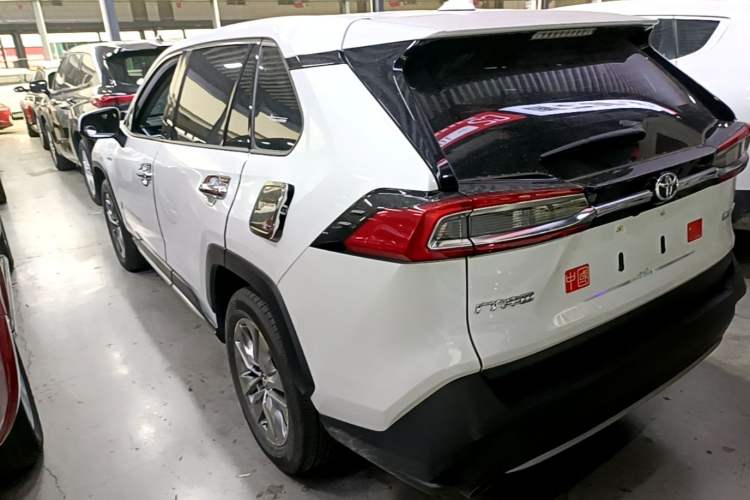 Used Toyota Wildlander 2022 2.0L CVT Two-Wheel Drive Luxury PLUS Edition Rear Left 45 Deg