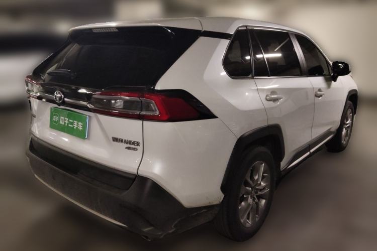 Used Toyota Wildlander 2022 2.0L CVT Four-Wheel Drive Luxury Edition Rear Right 45 Deg