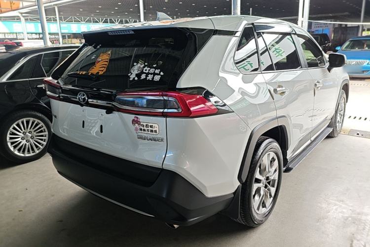Used Toyota Wildlander 2022 2.0L CVT Two-Wheel Drive Luxury Edition Rear Right 45 Deg
