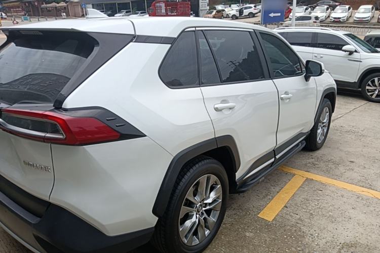 Used Toyota Wildlander 2022 2.0L CVT Two-Wheel Drive Luxury PLUS Edition Rear Right 45 Deg