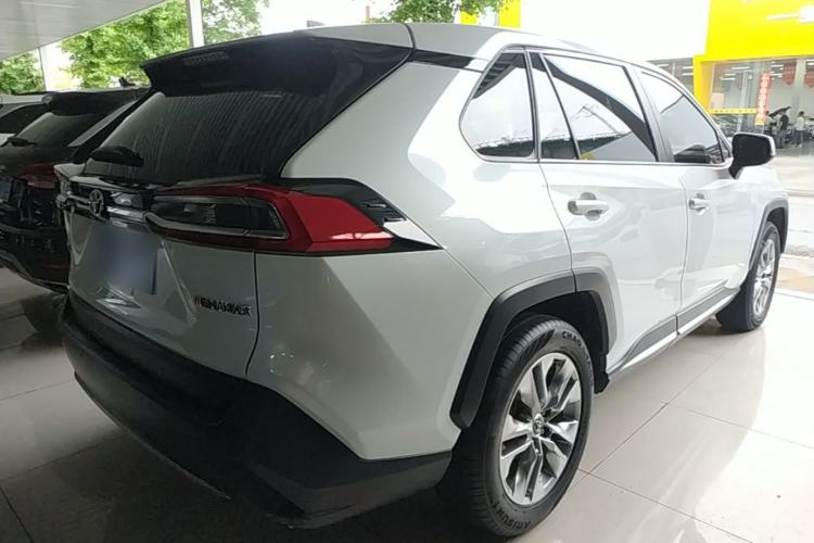 Used Toyota Wildlander 2022 2.0L CVT Two-Wheel Drive Luxury PLUS Edition Rear Right 45 Deg