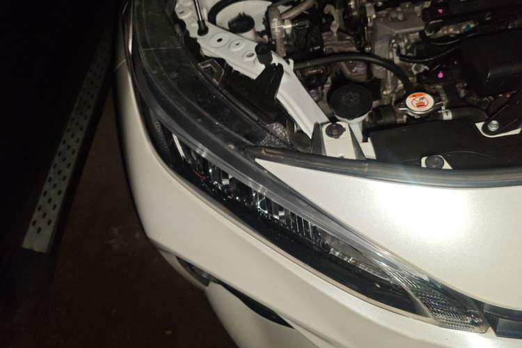 Used Toyota Wildlander 2022 2.0L CVT Two-Wheel Drive Leading Edition Right Front Headlight