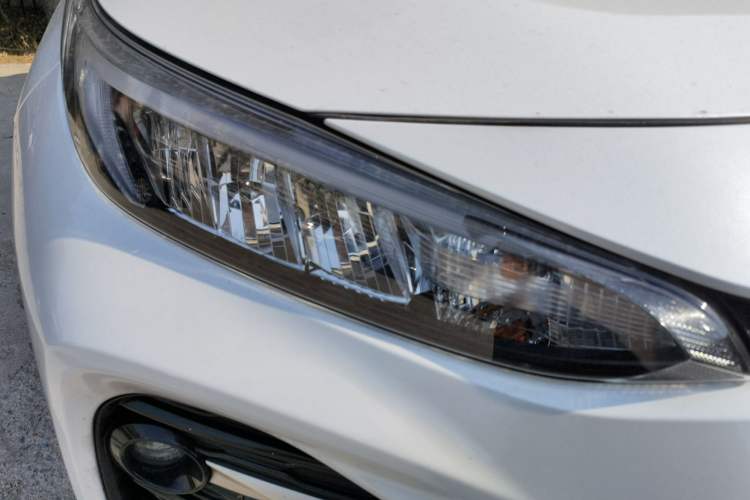 Used Toyota Wildlander 2022 2.0L CVT Two-Wheel Drive Luxury PLUS Edition Right Front Headlight