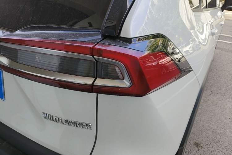 Used Toyota Wildlander 2022 2.0L CVT Two-Wheel Drive Urban Edition Right Rear Taillight