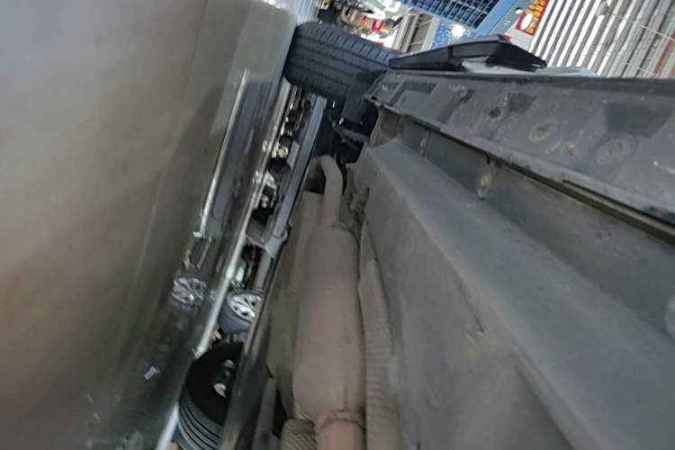 Used Toyota Wildlander 2022 Dual-Engine 2.5L E-CVT Two-Wheel Drive Prestige Edition Right Side Sill