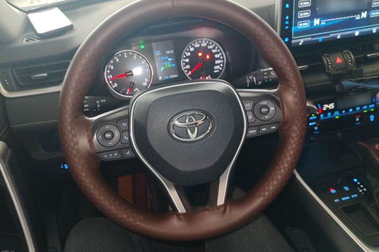Used Toyota Wildlander 2022 2.0L CVT Two-Wheel Drive Prestige Edition Steering Wheel