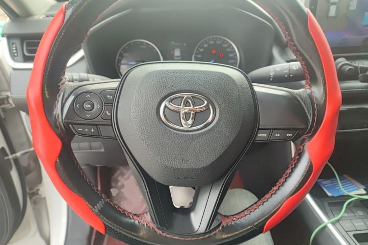 Used Toyota Wildlander 2022 Dual-Engine 2.5L E-CVT Two-Wheel Drive Leading Edition Steering Wheel
