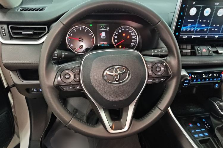 Used Toyota Wildlander 2022 2.0L CVT 4x4 Luxury PLUS Edition Steering Wheel