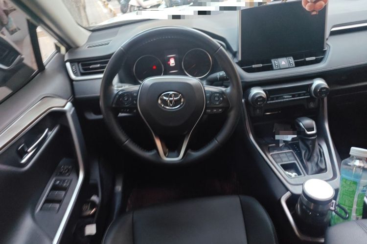 Used Toyota Wildlander 2022 2.0L CVT 4x4 Luxury PLUS Edition Steering Wheel