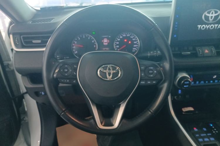 Used Toyota Wildlander 2022 2.0L CVT Four-Wheel Drive Luxury Edition Steering Wheel