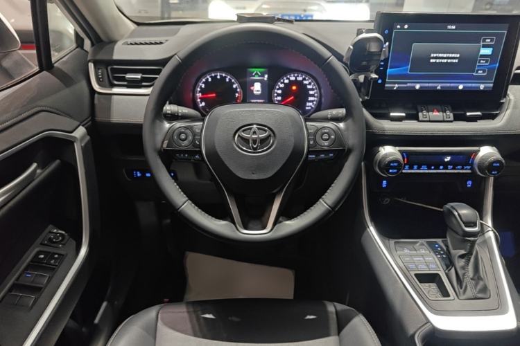 Used Toyota Wildlander 2022 2.0L CVT 4x4 Luxury PLUS Edition Steering Wheel