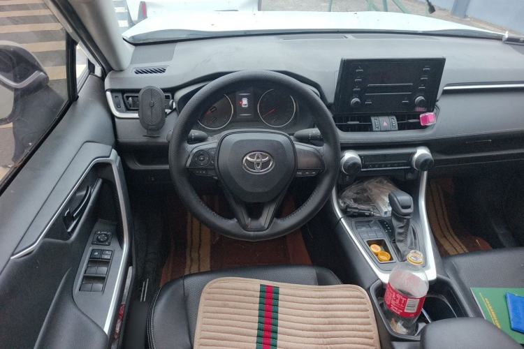 Used Toyota Wildlander 2022 Updated Version 2.0L CVT Two-Wheel Drive Leading Edition Steering Wheel